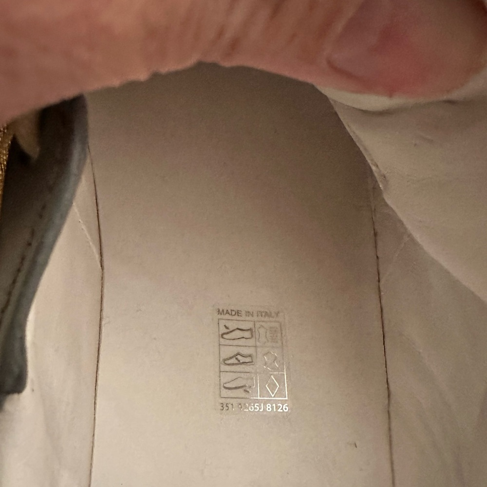 Gucci chunky leather Gg supreme canvas low top tennis shoes - Picture 12 of 16